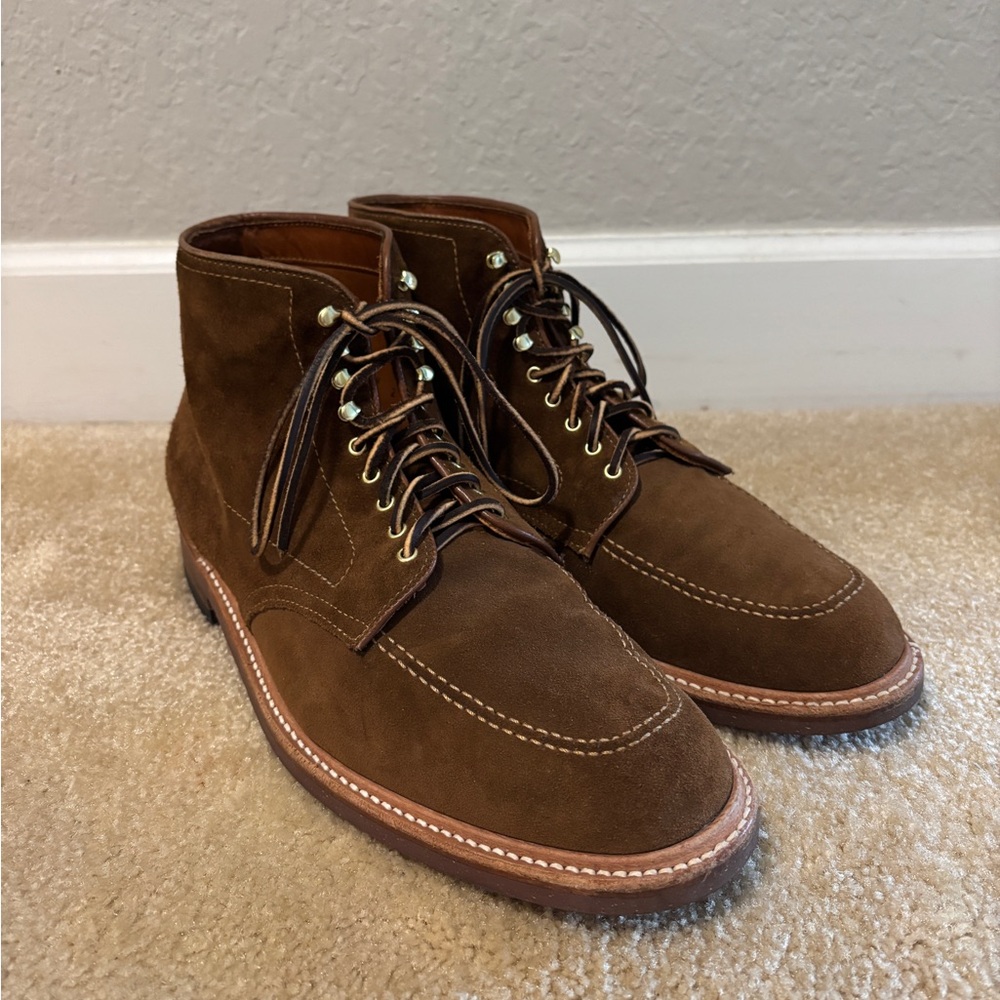 Men’s Alden Snuff Suede Indy Boots size 12-1/2 C